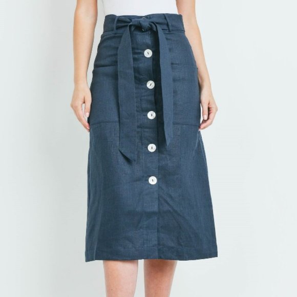 Belted Linen Button Skirt off white - Picture 3 of 10